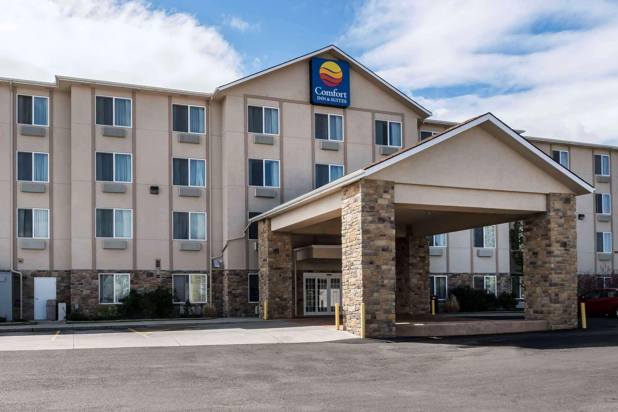 Comfort Inn & Suites Walla Walla Exterior photo