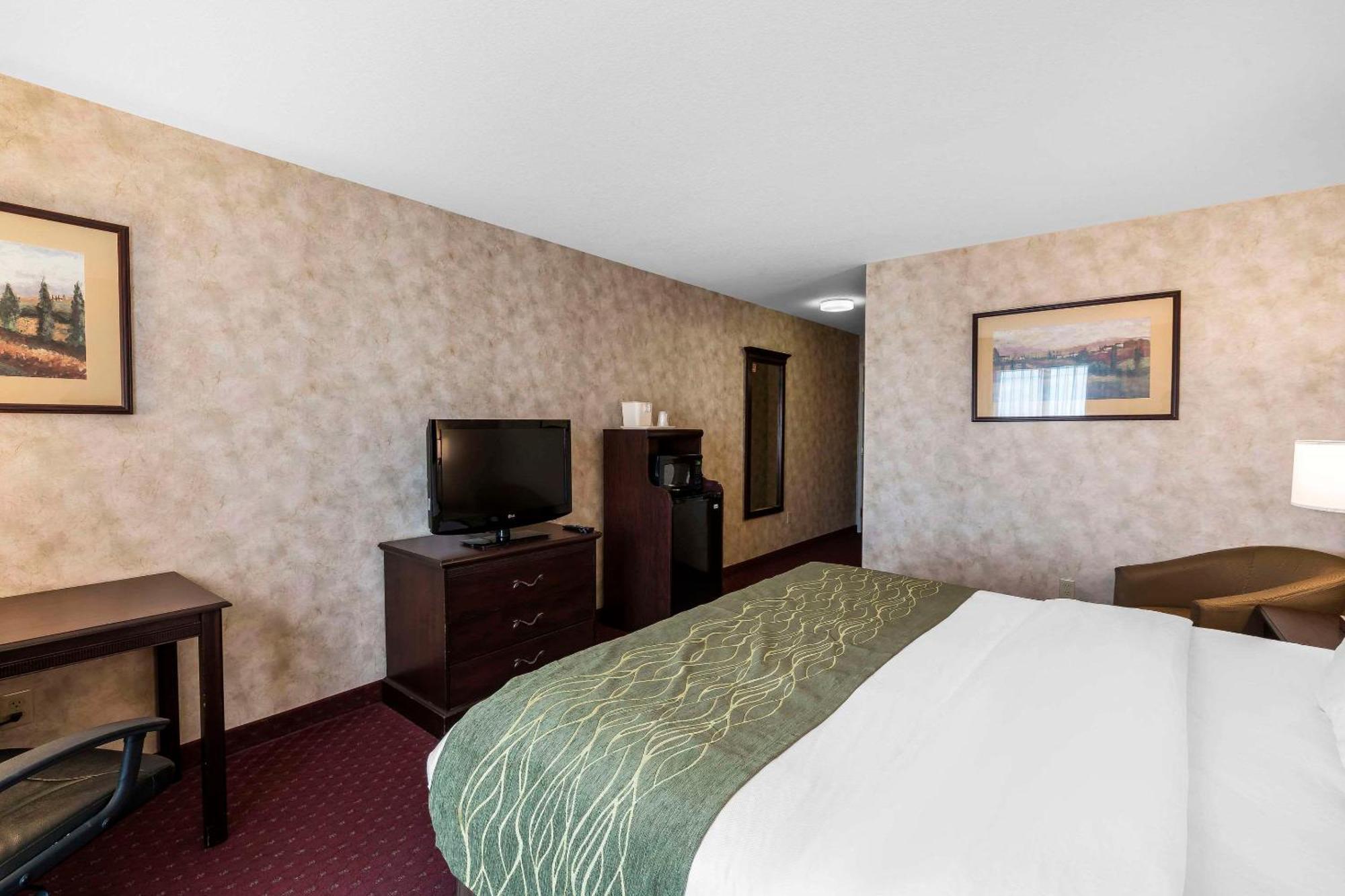 Comfort Inn & Suites Walla Walla Exterior photo